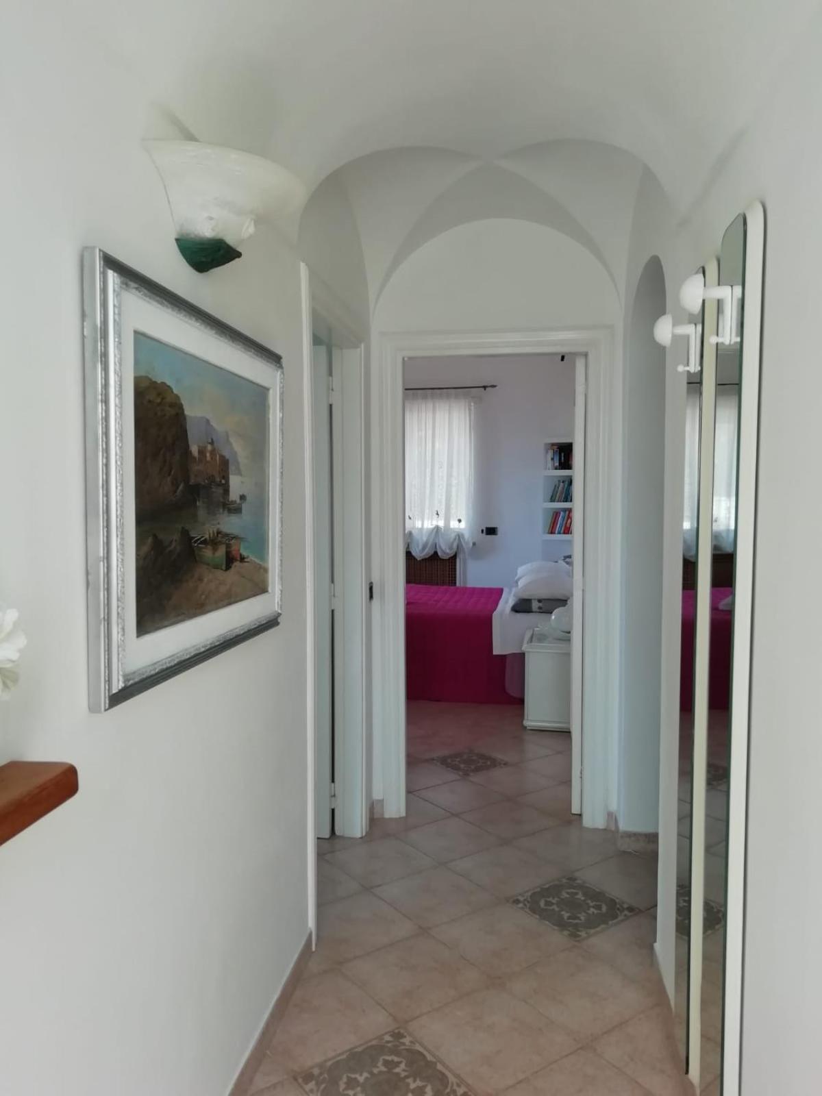 Marvelous Sea View Villa Капри Экстерьер фото