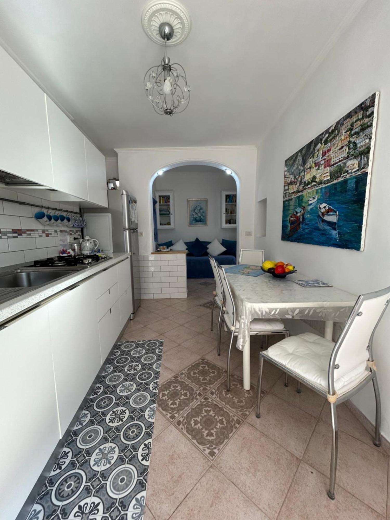 Marvelous Sea View Villa Капри Экстерьер фото